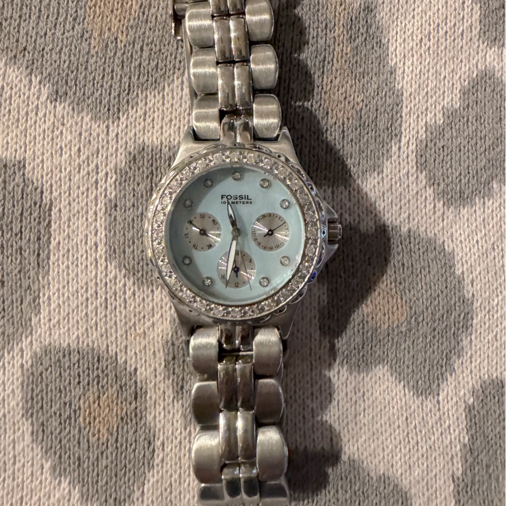Vintage Fossil Blue Crystal Bling Watch